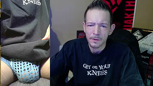 Snapshot of MasterForgedRayy chatting on 01/01/25, 12:33 MasterForgedRayy online show from 01/01/25, 12:33