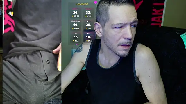 Snapshot of MasterForgedRayy chatting on 01/12/25, 01:58 MasterForgedRayy online show from 01/12/25, 01:58