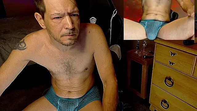 MasterForgedRayy online show from 04/14/26, 07:20