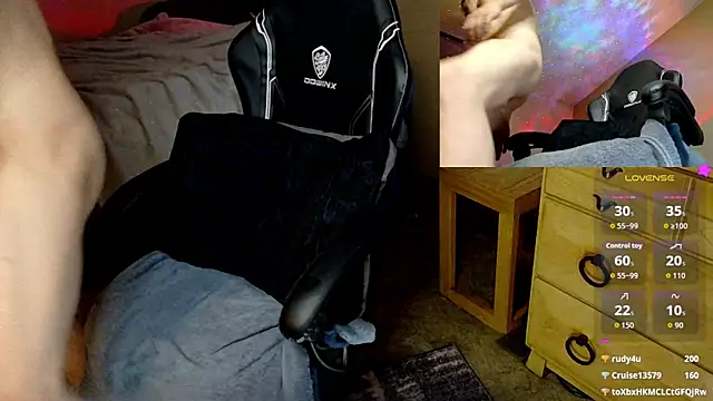 Snapshot of MasterForgedRayy chatting on 04/17/26, 10:46 MasterForgedRayy online show from 04/17/26, 10:46