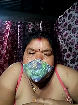 Hot Falguni online show from 01/26/25, 01:20