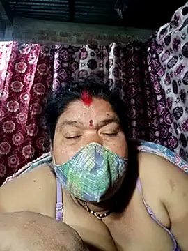 Hot Falguni online show from 02/02/25, 03:54