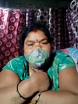 Hot Falguni online show from 02/03/25, 02:14