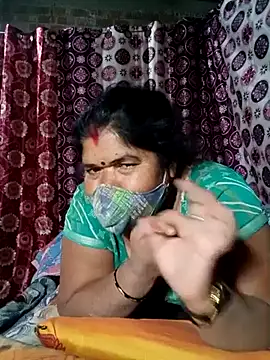 Hot Falguni online show from 02/07/25, 03:23