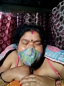 Hot Falguni online show from 02/07/25, 10:09