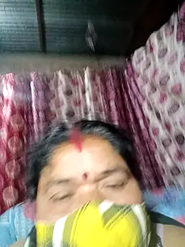 Hot Falguni online show from 02/12/25, 02:03