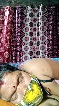 Hot Falguni online show from 02/17/25, 07:31