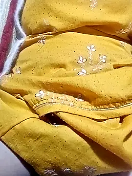 Hot Falguni online show from 02/24/25, 12:26