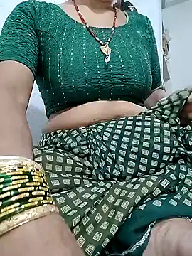 Hot Falguni online show from 09/12/25, 06:24