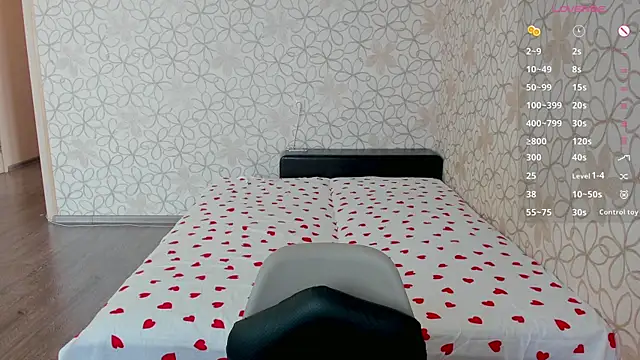 Snapshot of Lissa_Cristal chatting on 03/23/25, 08:37 Lissa Cristal online show from 03/23/25, 08:37