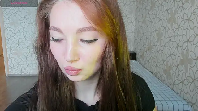 Snapshot of Lissa_Cristal chatting on 09/24/25, 10:40 Lissa Cristal online show from 09/24/25, 10:40