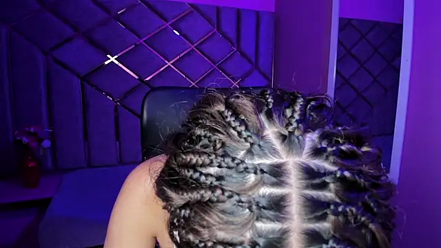 Poly Sasha  online show from 12/21/25, 03:46