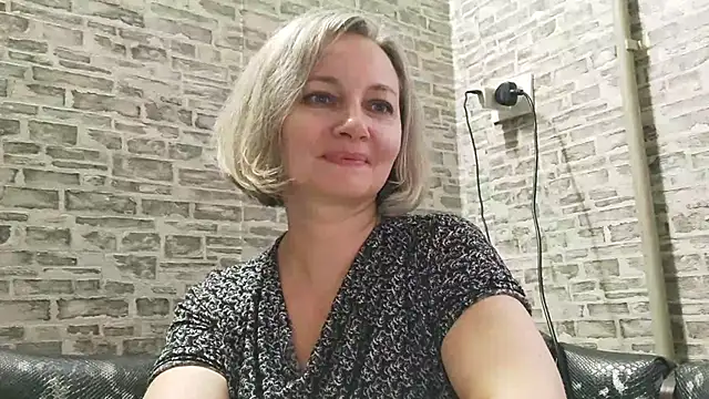 EdithManning online show from 01/16/25, 12:53