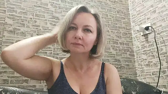 EdithManning online show from 01/30/25, 07:39