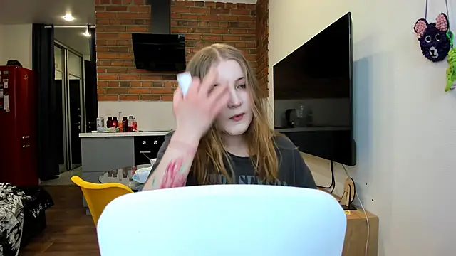 princessaalicc online show from 02/17/25, 11:13