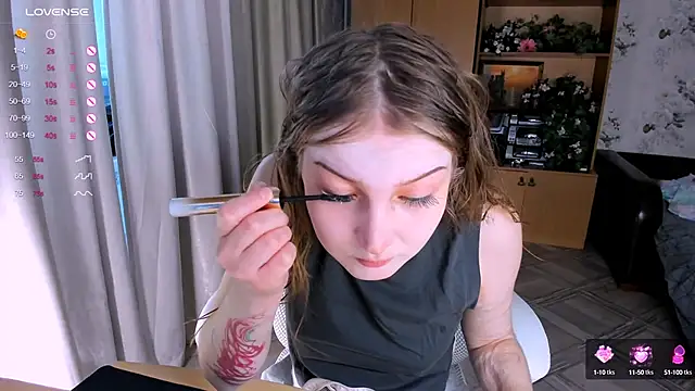 princessaalicc online show from 09/11/25, 03:23