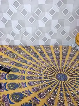 Snapshot of maftel chatting on 12/16/25, 02:05 maftel online show from 12/16/25, 02:05