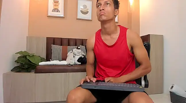 Snapshot of wolf_james123 chatting on 01/31/25, 11:24 wolf james123 online show from 01/31/25, 11:24