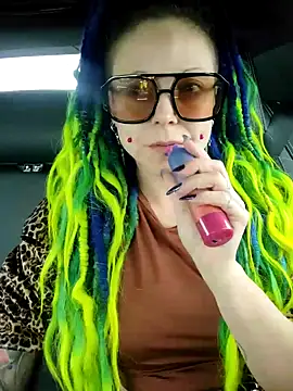 EdgesOfReality online show from 11/10/25, 08:02