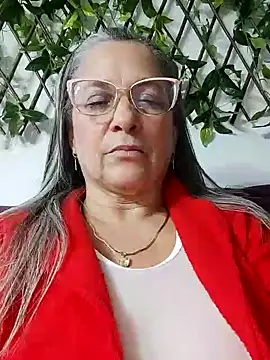 miisevvie  online show from 03/10/25, 08:04