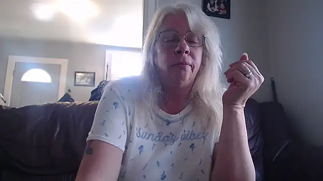 canadiancougar1965 online show from 03/08/25, 01:03