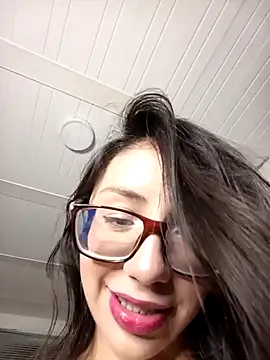 Snapshot of MissAfroditha chatting on 01/10/25, 05:47 MissAfroditha online show from 01/10/25, 05:47