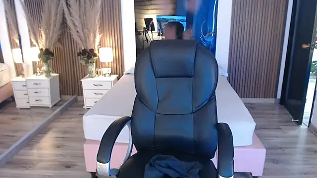 Sam mansson66 online show from 11/10/25, 03:11