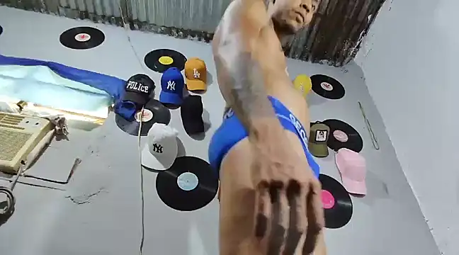 jeffblack2 online show from 01/02/25, 06:12