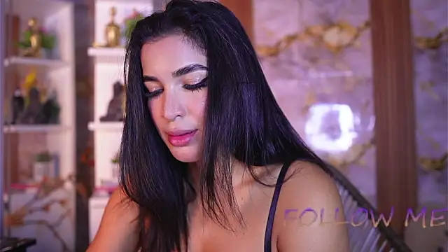 zoey-fox online show from 03/08/26, 11:19