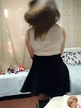 Snapshot of VselenaSun402 chatting on 03/07/26, 01:30 VselenaSun402 online show from 03/07/26, 01:30