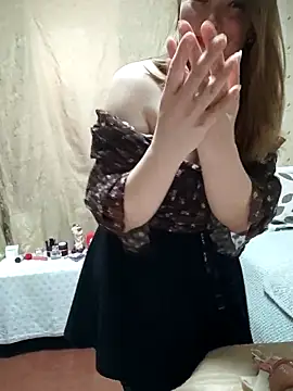 Snapshot of VselenaSun402 chatting on 04/15/26, 12:01 VselenaSun402 online show from 04/15/26, 12:01