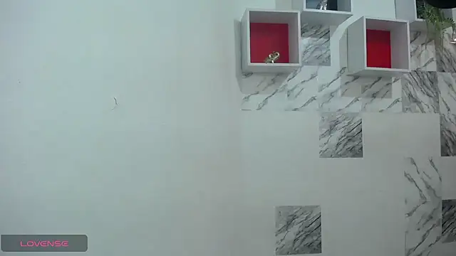 Zaya Smith online show from 01/04/25, 03:29