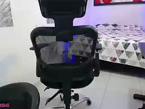 Zaya Smith online show from 02/01/25, 01:55