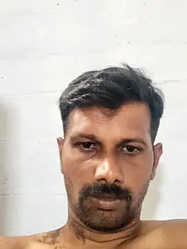 Snapshot of Tamildickxxx chatting on 01/19/26, 08:29 Tamildickxxx online show from 01/19/26, 08:29