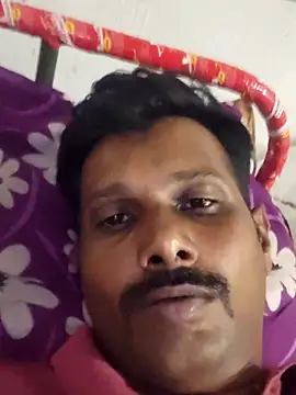 Snapshot of Tamildickxxx chatting on 04/10/26, 05:06 Tamildickxxx online show from 04/10/26, 05:06