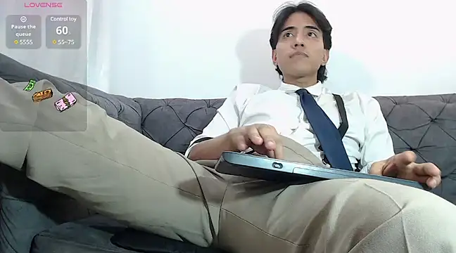 Snapshot of angelbianchii chatting on 12/06/24, 10:41 angelbianchii online show from 12/06/24, 10:41