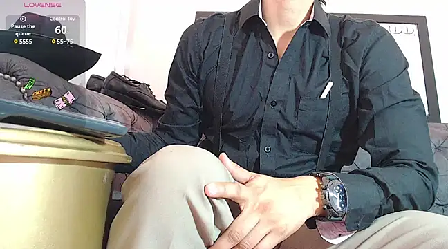 Snapshot of angelbianchii chatting on 12/11/24, 07:57 angelbianchii online show from 12/11/24, 07:57