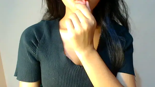 Snapshot of Chandani-Love chatting on 05/18/26, 12:29 Chandani-Love online show from 05/18/26, 12:29
