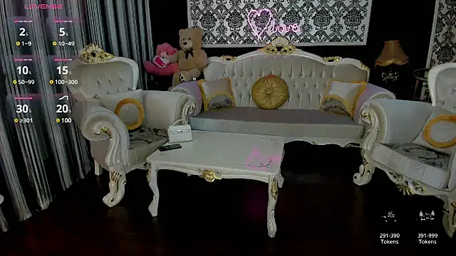 Snapshot of AllWay chatting on 01/13/25, 09:42 AllWay online show from 01/13/25, 09:42