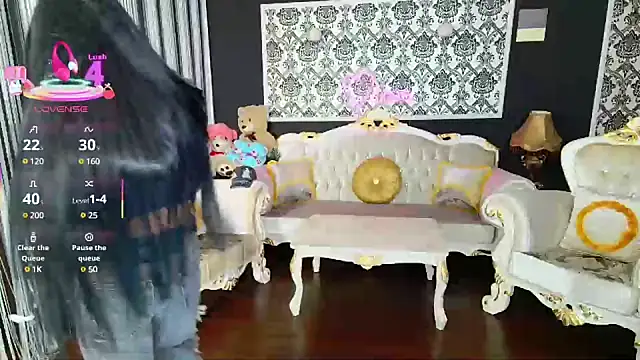 Snapshot of AllWay chatting on 03/21/25, 10:06 AllWay online show from 03/21/25, 10:06