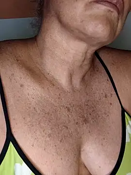 Kasandra Ho online show from 03/17/26, 01:21