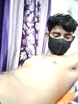 Snapshot of piyush_7inch chatting on 12/07/24, 03:41 piyush 7inch online show from 12/07/24, 03:41