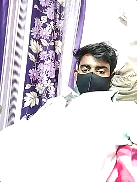 Snapshot of piyush_7inch chatting on 12/14/24, 04:09 piyush 7inch online show from 12/14/24, 04:09