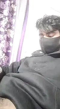 Snapshot of piyush_7inch chatting on 01/03/25, 04:06 piyush 7inch online show from 01/03/25, 04:06