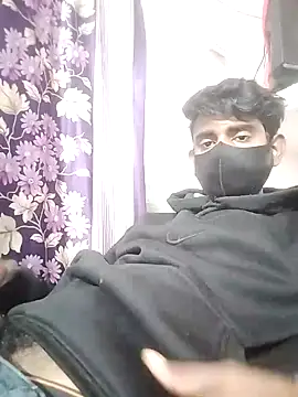 Snapshot of piyush_7inch chatting on 01/05/25, 04:59 piyush 7inch online show from 01/05/25, 04:59