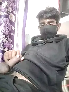 Snapshot of piyush_7inch chatting on 01/11/25, 03:52 piyush 7inch online show from 01/11/25, 03:52