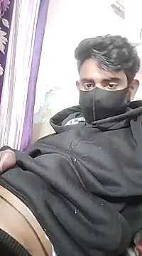 Snapshot of piyush_7inch chatting on 01/14/25, 07:38 piyush 7inch online show from 01/14/25, 07:38