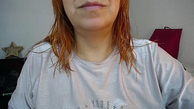 Snapshot of Delilah_Belmont chatting on 12/02/24, 01:02 Delilah Belmont online show from 12/02/24, 01:02