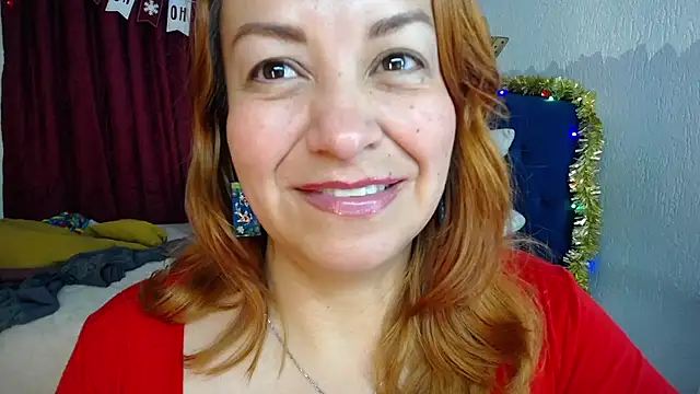 Snapshot of Delilah_Belmont chatting on 01/06/25, 12:27 Delilah Belmont online show from 01/06/25, 12:27