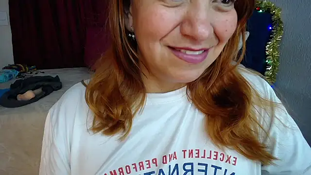 Snapshot of Delilah_Belmont chatting on 01/07/25, 04:59 Delilah Belmont online show from 01/07/25, 04:59